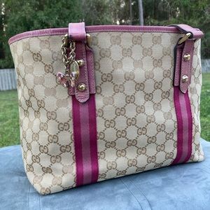 💗🌷💗Gucci Tote Bag 100% Authentic